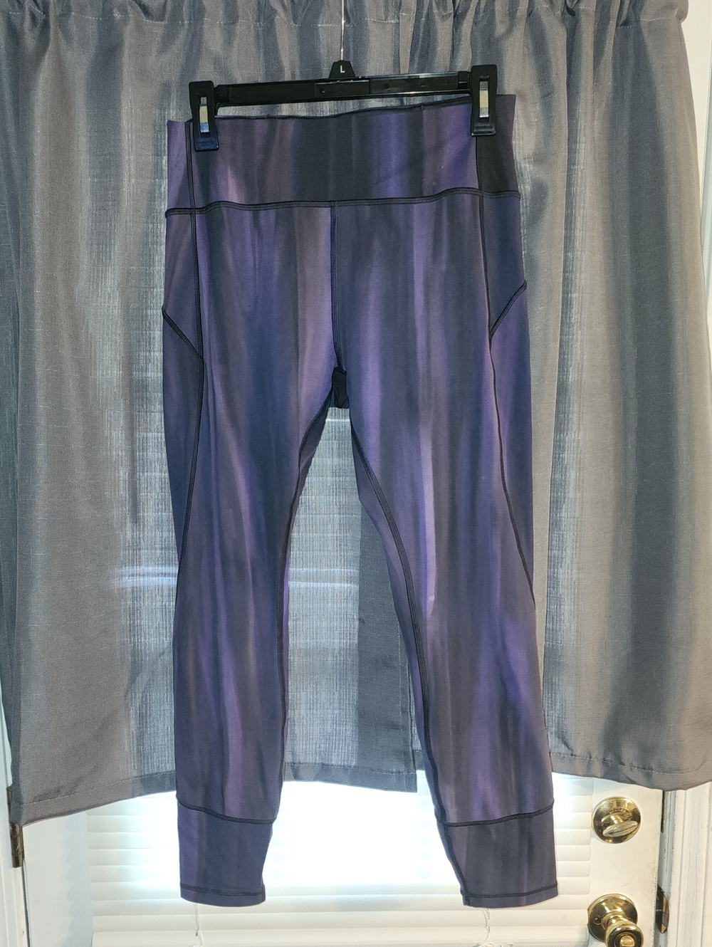lululemon athletica Purple Tie-Dye Capri Leggings
